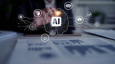 LLM 'de yapay zeka asistanı, büyük veriler, makine öğrenimi ve üretken yapay zeka gücü gelişmiş iş uygulamaları için ajanssal yapay zekayı destekliyor. Latch