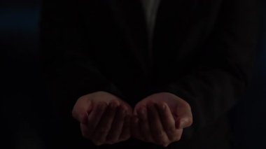 LLM Teknoloji, Büyük Veri, Makine Öğrenme, İş Desteği için Üretici AI, Geleceğin AI Teknolojisi ve Yapay Zeka Mühendisliği Asistan Beyin İşlemcisi. Thunk