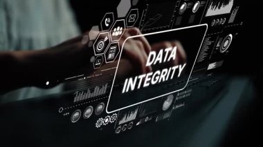 Eller Veri Bütünlüğü ve Teknoloji Görselleştirmesi Üzerine Vurgu yapan Dijital Arayüz 'ü Yazıyor. Asemptotik akıllı veri analitiği.