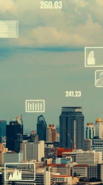 İş verileri analitik arayüzü akıllı şehrin üzerinde uçuyor ve iş zekasının geleceğini değiştiriyor. Stratejik plan için büyük verileri analiz etmek için bilgisayar yazılımı ve yapay zeka kullanılır .