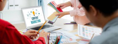 Çevrimiçi iş ve e-ticaret pazarlama stratejisi için içerik pazarlaması