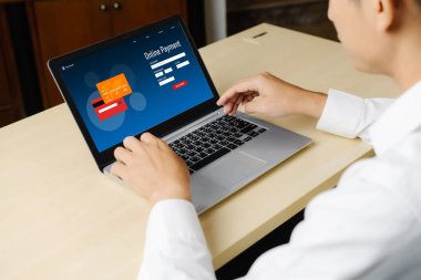 İnternet üzerinden modem para transferi için çevrimiçi ödeme platformu