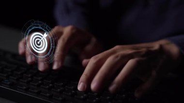 Hedef kitle analizi, müşteri segmentasyonu, kişiselleştirilmiş pazarlama, hedef kitle stratejileri ve akıllı müşteri profilleme yoluyla pazarlama verimliliği gelişimi. Muxer