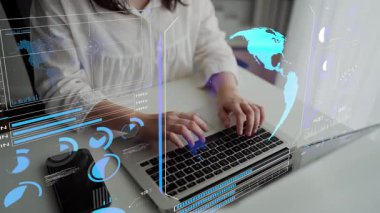 Dünya çapında dijital iletişimi, veri alışverişini ve internet bağlantısını gösteren yüksek teknolojili küresel ağ bağlantı arayüzü. Küresel bağlantı, veri etkileşimi ve dünya çapında iletişim. Thunk