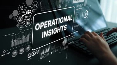 Bir Bilgisayar ekranında Veri Görselleştirmesi ile Operasyonel Sezgileri Gösteren Modern Teknoloji Arayüzü. Asemptotik akıllı veri analitiği.