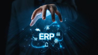 ERP platformu, kurumsal kaynak planlaması, entegrasyon, veri akışı, iş verimliliği, finans, envanter ve insan kaynaklarının iyileştirilmesi için merkezi sistemi göstermektedir. Elide