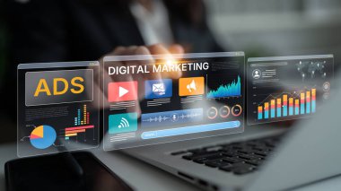 Çevrimiçi reklamlar ve dijital pazarlama markaların büyümesine yardımcı oluyor. İçerik pazarlaması bağlılığı arttırır. Pazarlama araçları ROI 'yi destekliyor. Etkili reklamlar ve pazarlama çevrimiçi iş başarısı. Eğri