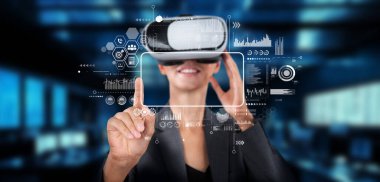 Profesyonel bir iş adamı, son teknoloji ofis ortamında veri analizleriyle etkileşim kurmak için sanal gerçeklik teknolojisinden faydalanıyor, yenilik ve stratejik içgörü sergiliyor. XDMCP