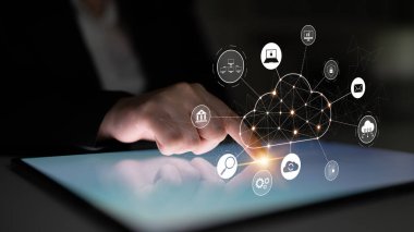 Bulut hesaplama, dijital dönüşüm, veri erişimi ve ölçeklenebilir platform bağlantısı için bulut, servis ve ağ entegrasyonunu sağlar