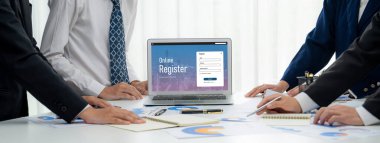 İnternet sitesinde canlı form doldurma için çevrimiçi kayıt formu