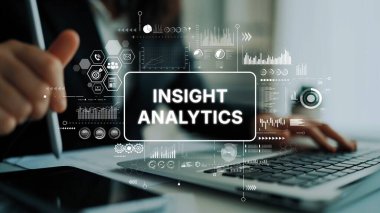 Dijital Çalışma Alanında Teknoloji ile Mesleki Analiz ve Veri. Asemptotik akıllı veri analitiği.