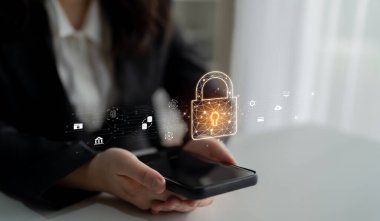 Siber güvenlik verileri ve sistemleri korur. Siber güvenlik yapay zeka kullanır, dijital güvenlik bulutları korur, siber güvenlik finansmanı korur ve erişim kontrolünü sağlar. Latch