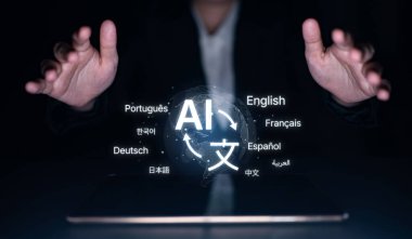 Birden fazla dille küresel iletişim, dijital çeviri araçları, çok dilli teknoloji, kültürler arası iletişim ve sanal dil öğrenme ortamları. Eğri