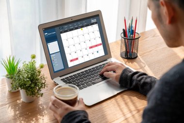 Kişisel düzenleyici ve çevrimiçi iş için mod zamanlama planlaması için bilgisayar yazılım uygulaması takvimiName