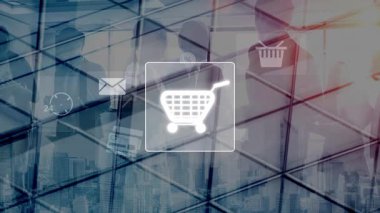 Çok kanallı pazarlama ve çevrimiçi alışveriş stratejileri, platformlar arası müşteri deneyimi, marka birleşmesi ve dijital kanallar arasında entegre pazarlama iletişimi. Muxer