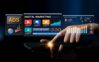 Çevrimiçi reklamlar ve dijital pazarlama markaların büyümesine yardımcı oluyor. İçerik pazarlaması bağlılığı arttırır. Pazarlama araçları ROI 'yi destekliyor. Etkili reklamlar ve pazarlama çevrimiçi iş başarısı. Eğri