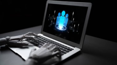 AI, akıllı platformlar ve sanal asistanlar kullanarak dijital işbirliğini ve profesyonel katılım fırsatlarını teşvik etmek için iş ağlarını genişletiyor. Latch