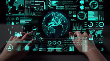 Veri merkezi izleme paneli ağ performansını, bağlantı durumunu, kullanım oranını ve telekomünikasyon içgörüsünü görselleştirir. Veri merkezi verimlilik iyileştirme ağı şeffaflığını izliyor. Thunk