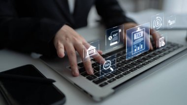 Modern finans sisteminde vergi belgesi, KDV, işlem akışı ve mali denetim Latch 'i gösteren mali düzenleme ve vergi uyumluluğu kavramı