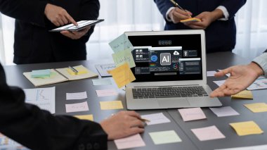 Yapay zeka teknolojisini çalıştırmak için komut mühendisi ve kullanıcı kolaylığı için üretici yapay zeka yardımcı araçları insanların yapay zeka hareketini teşvik ederek üretken yapay zeka fonksiyonları ile çalışmasına yardımcı olur