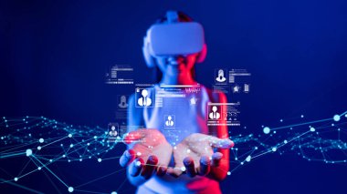 İş adamı kimlik güvenliğinin anahtarının üst düzey güvenlik uygulamalarıyla korunduğunu, kimlik hırsızlığının önlendiğini ve kimlik güvenliğinin artırıldığını keşfetti. Güvende kalın ve kimlik koruma stratejisine güvenin.