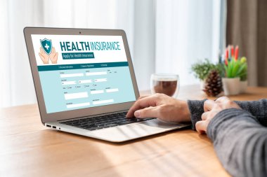 Kolay form doldurma için sağlık sigortası web sitesi mod kayıt sistemi