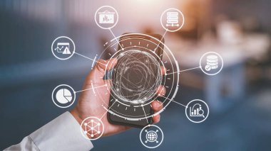 Modern dijital işletmelerde veri analizi ve gerçek zamanlı analitik, öngörü veri modellemesi, iş zekası analizleri ve veri odaklı karar verme stratejisi. Spire.