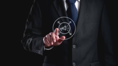 Veri gösterge panelleri, analitik çizelgeler ve içerik araçlarıyla içerik pazarlama arayüzü. Pazarlama başarısı içerik performansı, içerik planlaması ve pazarlama optimizasyonundan gelir. Spire.