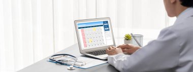 Kişisel organizatör ve çevrimiçi iş dünyası için hızlı zamanlama planlaması için bilgisayar yazılım uygulaması takvimiName