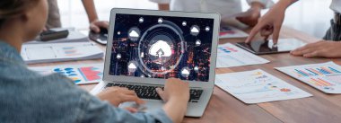 Hızlı uzak çalışma ve kişisel veri depolama için bulut hesaplama yazılımı