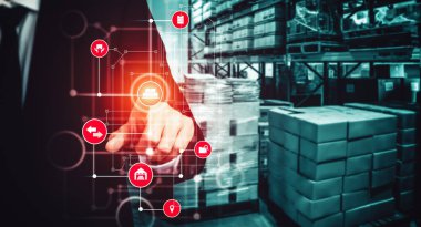 Paket toplama ve teslimatı tanımlamak için teknolojinin yenilikçi interneti olan akıllı depo yönetim sistemi. Gelecekteki tedarik zinciri ve lojistik ağ işi kavramı .