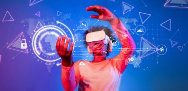 Finansal Pazarlama Stratejileri ve Planlama XDMCP için Veri Görselleştirme ve Analitik Kavramlarla Sanal Gerçeklik Deneyimi.