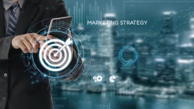 Hedef kitle analizi, müşteri segmentasyonu, kişiselleştirilmiş pazarlama, hedef kitle stratejileri ve akıllı müşteri profilleme yoluyla pazarlama verimliliği gelişimi. Muxer