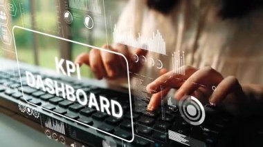 Modern Çalışma Alanı Ortamı 'nda KPI Kontrol Paneli Arayüzü ile Etkileşim İçin Klavye Kullanımı. Asemptotik akıllı veri analitiği.