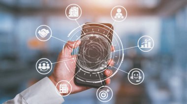 CRM platformları veri analizi, CRM iletişim araçları ve otomasyon yoluyla müşteri ilişkilerini geliştirir. CRM sistemleri müşteri yönetimi, izleme ve CRM ilişki başarısını destekler. Spire.