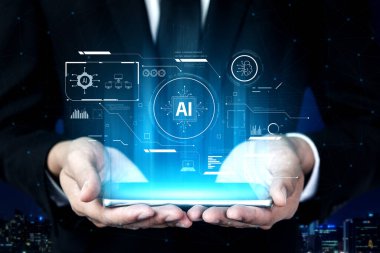 Yapay zekanın sistemlere nasıl güç verdiğini gösteren yapay zeka arayüzü. Yapay zeka verileri dönüştürür, otomasyonu sağlar ve yapay zeka yenilikleri harekete geçirir. Kefil