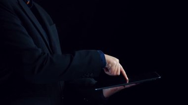 Müşteri deneyimi inceleme analizi, müşteri memnuniyeti iyileştirmesi, geri bildirim veri değerlendirmesi, hizmet kalitesinin artırılması ve iş itibarının çevrimiçi gözden geçirme yoluyla artırılması. Elide