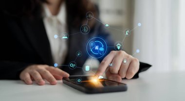 Yapay zeka işbirliği robot bilimi, veri ve bulut yoluyla bağlantılı zekayı geliştirir. Yapay zeka işbirliği öğrenmeyi, yapay zeka işbirliği güçlerini ve yapay zeka işbirliğini mümkün kılar. Latch