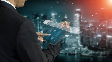 Dijital bilgilere ve çevrimiçi verilere ulaşmak için arama motoru arayüzü. Arama motoru veri bulur, arama motoru araştırmayı destekler, pazarlamayı yürütür, arama motoru SEO 'yu geliştirir. Kefil