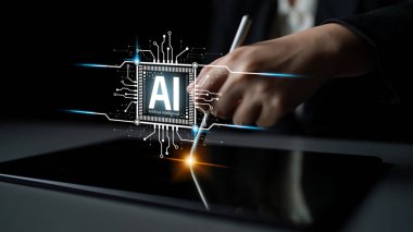 LLM 'de yapay zeka asistanı, büyük veriler, makine öğrenimi ve üretken yapay zeka gücü gelişmiş iş uygulamaları için ajanssal yapay zekayı destekliyor. Latch