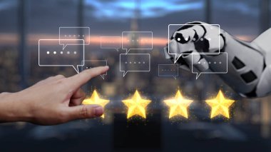 Altın yıldızların ve sohbet baloncuklarının insan ve robot etkileşiminin görsel bir temsili. Bu resim gelecekteki ofis ortamındaki geri bildirim ve iletişimi sembolize ediyor. Auvana