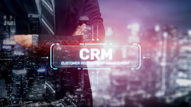 CRM platformları veri analizi, CRM iletişim araçları ve otomasyon yoluyla müşteri ilişkilerini geliştirir. CRM sistemleri müşteri yönetimi, izleme ve CRM ilişki başarısını destekler. Muxer