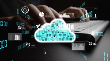 Klavyeye yazı yazan eller, teknoloji ve modern iş dinamiklerinin kesişimini gösteren bulut hesaplama ve dijital verileri temsil eden grafiklerle çevrilidir. Xenic