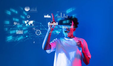 Veri analizlerinin geleceğine sanal gerçeklik teknolojisiyle yaklaşmak, dinamik bir ortamda finansal planlama ve pazarlama stratejilerinin iç yüzünü ortaya çıkarmak. XDMCP