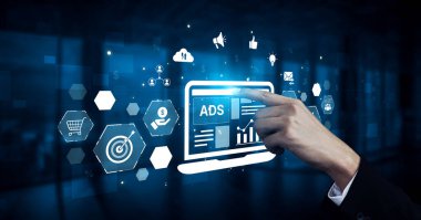 Çevrimiçi reklamlar ve dijital pazarlama markaların büyümesine yardımcı oluyor. İçerik pazarlaması bağlılığı arttırır. Pazarlama araçları ROI 'yi destekliyor. Etkili reklamlar ve pazarlama çevrimiçi iş başarısı. Eğri