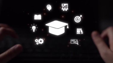 Çevrimiçi eğitim öğrenmeye erişimi artırır. Esnek platformlardan her zaman öğrenin. Eğitim teknolojisi öğrenme şeklimizi değiştirir. Dijital öğrenme dünya çapında yeni eğitim deneyimleri yaratır. Muxer