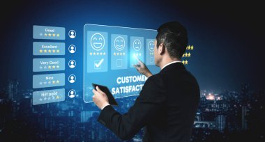 Müşteri geribildirim analizi, çevrimiçi inceleme görüşleri ve veri değerlendirmesi yoluyla memnuniyeti, hizmet kalitesini ve iş itibarını artırır. Kefil