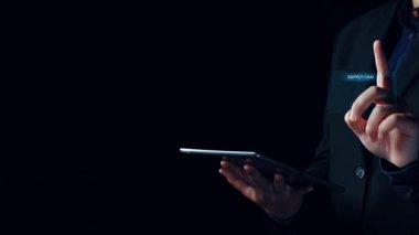 Veri odaklı lojistik, ulaşım ve dağıtım ile tedarik zinciri süreçleri. işlemleri güçlendirir. Tedarik zinciri verimliliği artırır. Tedarik zinciri lojistik ve teslimatı birleştirir. Elide