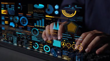 Modern dijital işletmelerde veri analizi ve gerçek zamanlı analitik, öngörü veri modellemesi, iş zekası analizleri ve veri odaklı karar verme stratejisi. Thunk