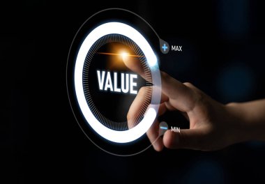 ERP platformları iş süreçlerini optimize eder, verimliliği artırır ve işletmeleri kurumsal kaynak planlaması ve dijital ERP sistem uygulaması yoluyla yürütür. Latch